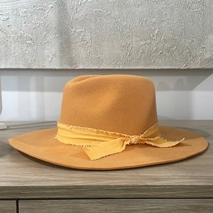 Gigi Pip Mustard Rancher Hat